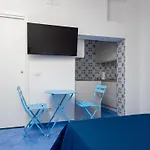 Camilla House - De Vivo Realty Semesterbostad