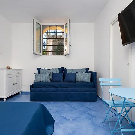 Дом отдыха Camilla House - De Vivo Realty *