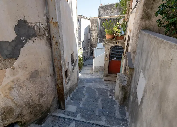 Дом отдыха Camilla House - De Vivo Realty *