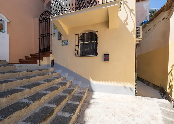 Camilla House - De Vivo Realty Дом отдыха Позитано