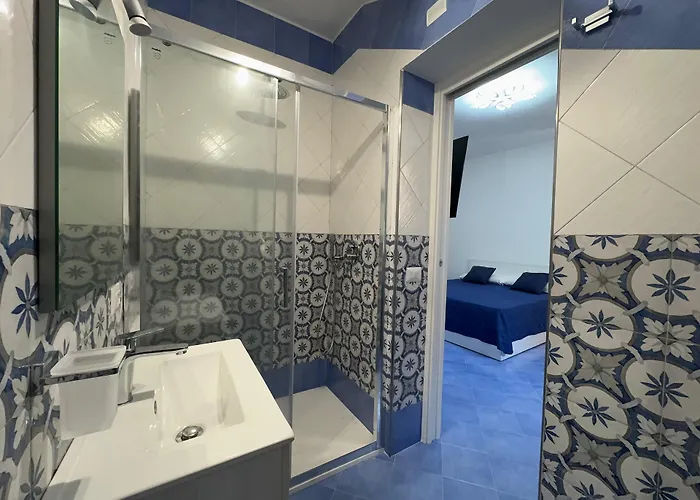 Camilla House - De Vivo Realty Позитано